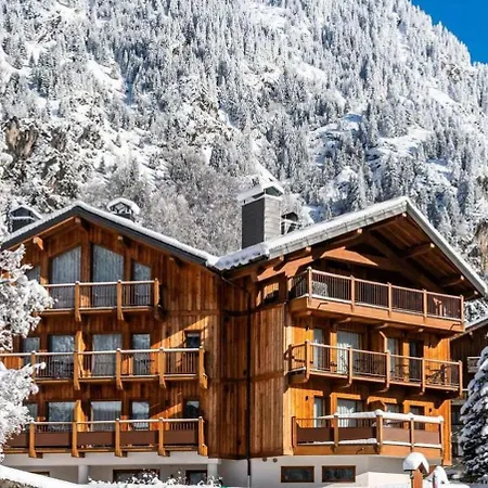 Le Grand Bouquetin - 3 Pieces Pour 6 Personnes Mae-9994