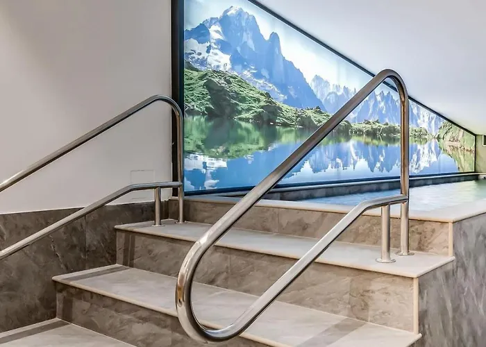 Le Grand Bouquetin - 3 Pieces Pour 6 Personnes Mae-9994